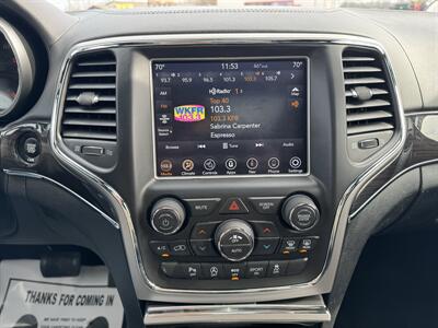 2018 Jeep Grand Cherokee Overland   - Photo 13 - Schoolcraft, MI 49087
