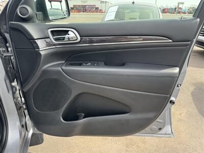 2018 Jeep Grand Cherokee Overland   - Photo 24 - Schoolcraft, MI 49087