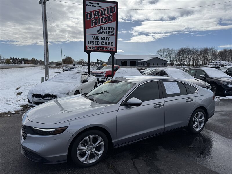 2024 Honda Accord LX   - Photo 1 - Schoolcraft, MI 49087