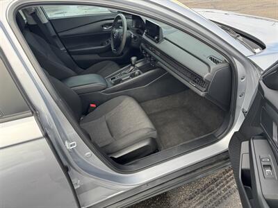 2024 Honda Accord LX   - Photo 14 - Schoolcraft, MI 49087