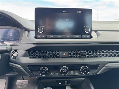 2024 Honda Accord LX   - Photo 7 - Schoolcraft, MI 49087