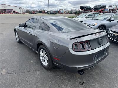 2014 Ford Mustang V6 - Photo 2 - Schoolcraft, MI 49087