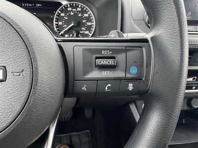 2023 Nissan Rogue SV   - Photo 10 - Schoolcraft, MI 49087