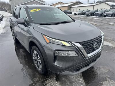 2023 Nissan Rogue SV   - Photo 4 - Schoolcraft, MI 49087