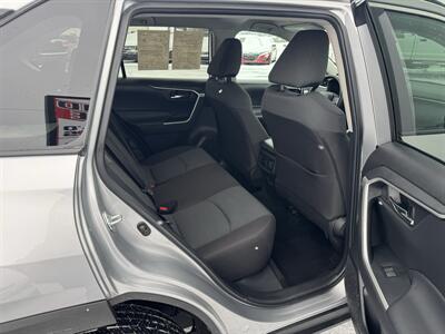 2024 Toyota RAV4 XLE   - Photo 22 - Schoolcraft, MI 49087