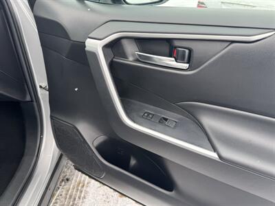 2024 Toyota RAV4 XLE   - Photo 25 - Schoolcraft, MI 49087