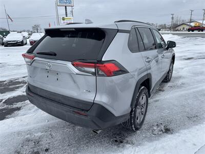 2024 Toyota RAV4 XLE   - Photo 3 - Schoolcraft, MI 49087