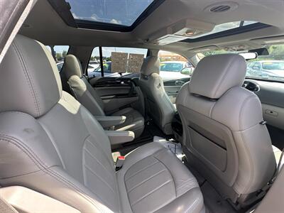 2015 Buick Enclave Premium   - Photo 20 - Schoolcraft, MI 49087
