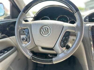 2015 Buick Enclave Premium   - Photo 18 - Schoolcraft, MI 49087