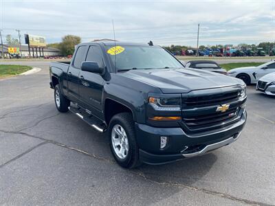 2018 Chevrolet Silverado 1500 LT   - Photo 2 - Schoolcraft, MI 49087