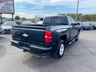 2018 Chevrolet Silverado 1500 LT   - Photo 9 - Schoolcraft, MI 49087