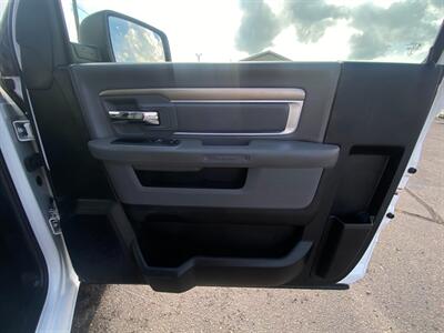 2021 RAM 1500 Classic Tradesman   - Photo 11 - Schoolcraft, MI 49087
