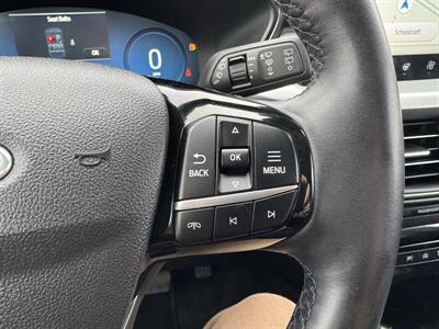 2023 Ford Escape Platinum   - Photo 10 - Schoolcraft, MI 49087