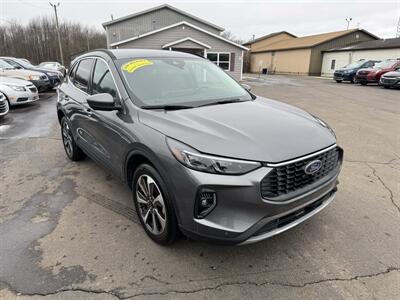 2023 Ford Escape Platinum   - Photo 4 - Schoolcraft, MI 49087