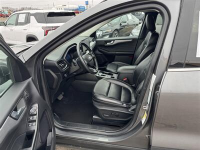 2023 Ford Escape Platinum   - Photo 7 - Schoolcraft, MI 49087