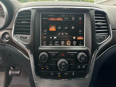 2016 Jeep Grand Cherokee Overland   - Photo 42 - Schoolcraft, MI 49087