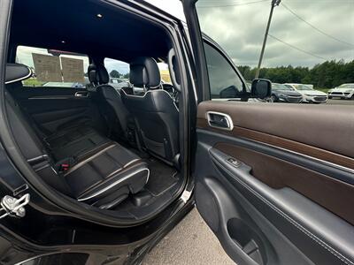 2016 Jeep Grand Cherokee Overland   - Photo 17 - Schoolcraft, MI 49087