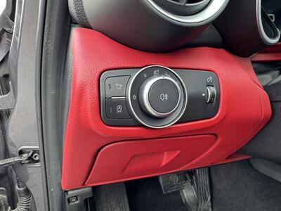 2017 Alfa Romeo Giulia - Photo 8 - Schoolcraft, MI 49087