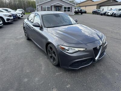 2017 Alfa Romeo Giulia - Photo 4 - Schoolcraft, MI 49087