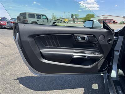 2022 Ford Mustang EcoBoost Premium - Photo 6 - Schoolcraft, MI 49087