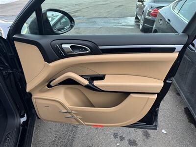 2018 Porsche Cayenne Platinum - Photo 29 - Schoolcraft, MI 49087