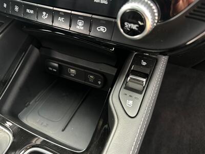 2023 Kia Telluride SX-Prestige X-Pro   - Photo 22 - Schoolcraft, MI 49087