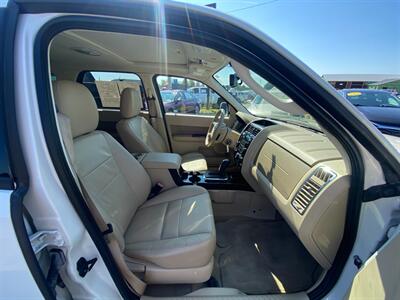 2012 Ford Escape Limited   - Photo 12 - Schoolcraft, MI 49087