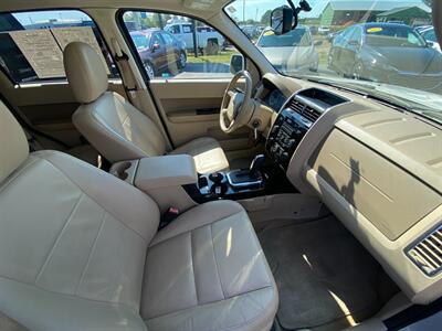2012 Ford Escape Limited   - Photo 14 - Schoolcraft, MI 49087