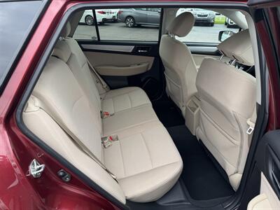 2017 Subaru Outback 2.5i Premium   - Photo 23 - Schoolcraft, MI 49087