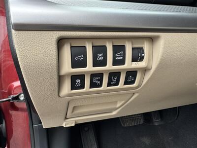 2017 Subaru Outback 2.5i Premium   - Photo 9 - Schoolcraft, MI 49087