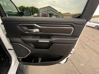 2023 RAM 1500 Laramie   - Photo 15 - Schoolcraft, MI 49087