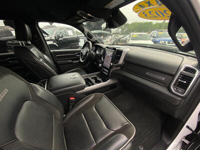 2023 RAM 1500 Laramie   - Photo 13 - Schoolcraft, MI 49087