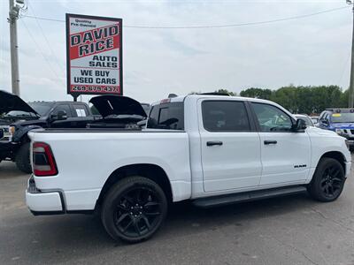 2023 RAM 1500 Laramie   - Photo 8 - Schoolcraft, MI 49087