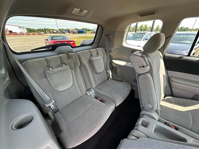 2012 Toyota Highlander   - Photo 13 - Schoolcraft, MI 49087