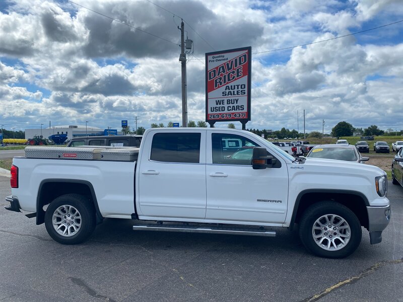 2016 GMC Sierra 1500 SLE   - Photo 1 - Schoolcraft, MI 49087