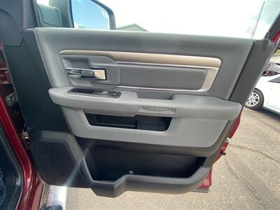 2017 RAM 1500 Big Horn   - Photo 10 - Schoolcraft, MI 49087