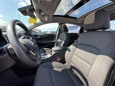 2024 Chevrolet Malibu LT   - Photo 14 - Schoolcraft, MI 49087
