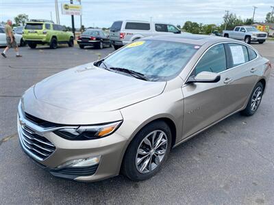 2024 Chevrolet Malibu LT   - Photo 5 - Schoolcraft, MI 49087