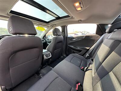 2024 Chevrolet Malibu LT   - Photo 13 - Schoolcraft, MI 49087