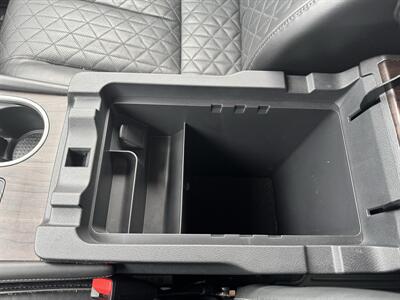 2019 Nissan Murano Platinum   - Photo 15 - Schoolcraft, MI 49087