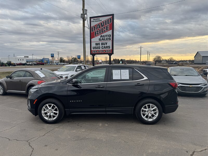 2024 Chevrolet Equinox LT   - Photo 1 - Schoolcraft, MI 49087