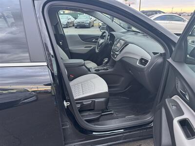 2024 Chevrolet Equinox LT   - Photo 24 - Schoolcraft, MI 49087