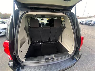 2016 Dodge Grand Caravan SE   - Photo 16 - Schoolcraft, MI 49087