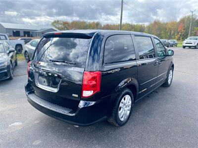 2016 Dodge Grand Caravan SE   - Photo 7 - Schoolcraft, MI 49087