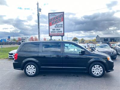 2016 Dodge Grand Caravan SE   - Photo 1 - Schoolcraft, MI 49087