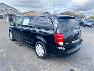 2016 Dodge Grand Caravan SE   - Photo 5 - Schoolcraft, MI 49087