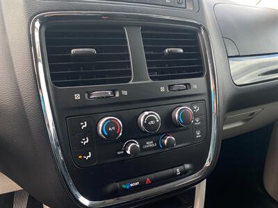 2016 Dodge Grand Caravan SE   - Photo 32 - Schoolcraft, MI 49087