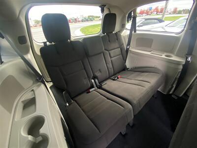 2016 Dodge Grand Caravan SE   - Photo 14 - Schoolcraft, MI 49087
