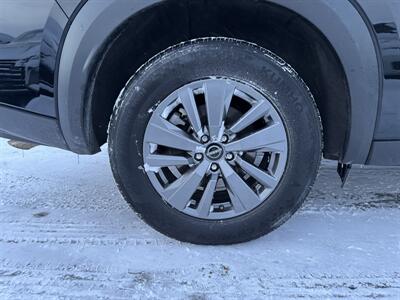 2025 Nissan Pathfinder SV   - Photo 31 - Schoolcraft, MI 49087