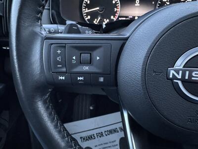 2025 Nissan Pathfinder SV   - Photo 9 - Schoolcraft, MI 49087